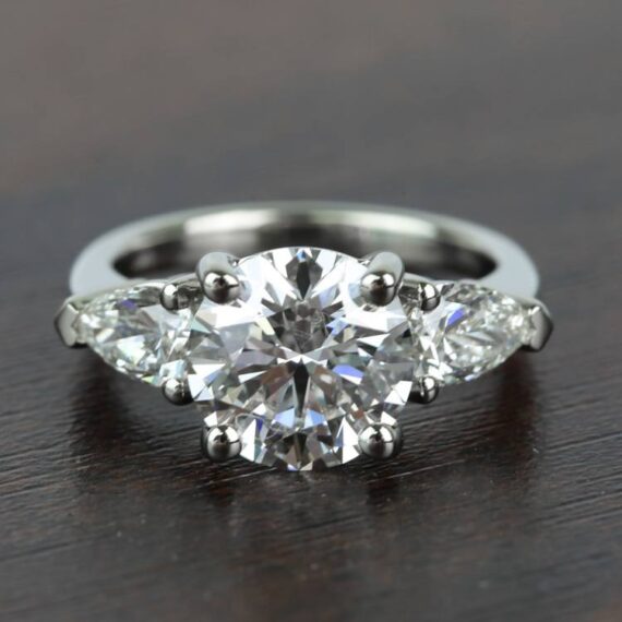 2.43 CT Round Brilliant Cut Moissanite Pear-Cut Side Stone Engagement Ring