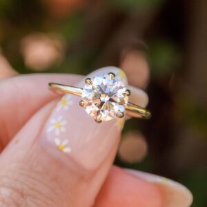 Solitaire Moissanite Engagement Ring