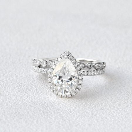 1.80 CT Pear Cut Moissanite Halo Engagement Ring with Vintage Style Wedding Band