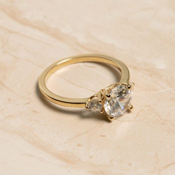 1.75 CT Round Brilliant Cut Moissanite 3 Stone Bridal Engagement Ring