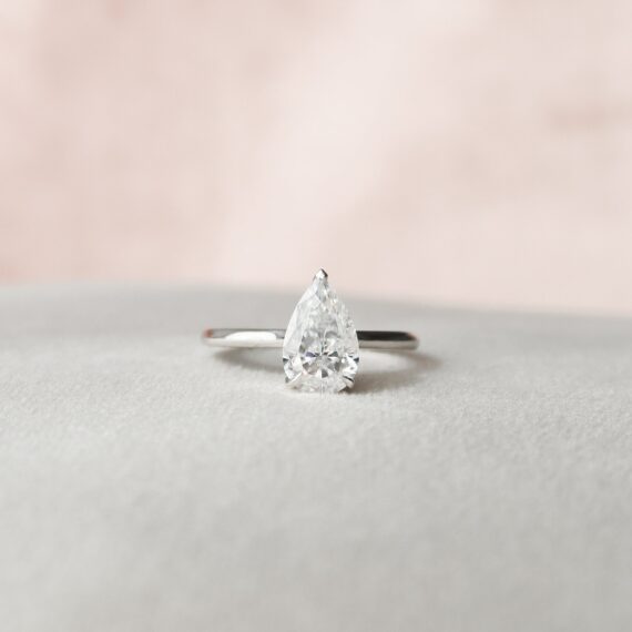 1.33CT Pear Cut Solitaire Diamond Moissanite Engagement Ring