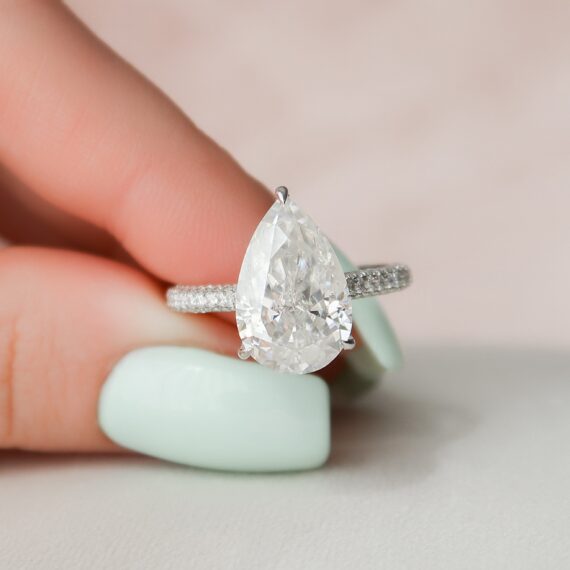 5.0CT Pear Cut Moissanite Diamond Engagement Ring