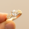 1.0 CT Round Cut Nature Inspired Cluster Moissanite Engagement Ring in 18K Yellow Gold